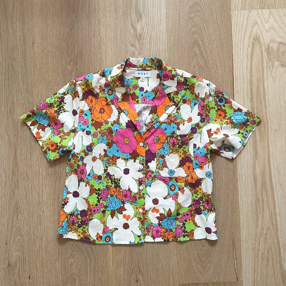 Wray Acid Floral Short Sleeved Lounge Shirt, Size XS